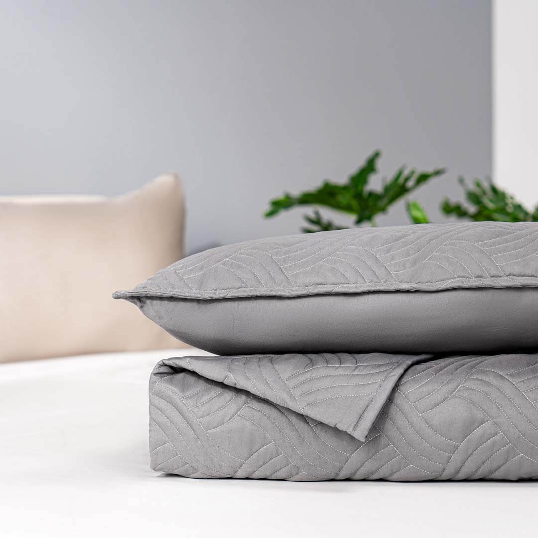 Bộ chăn chần, vỏ gối Microfiber mềm mại, kháng khuẩn Amando Luna 3 chi tiết - Ảnh 9