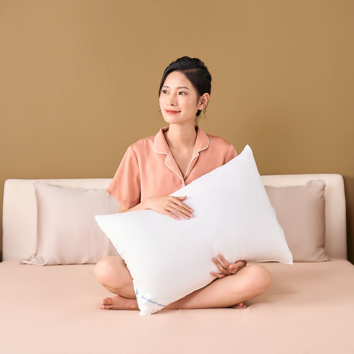 Gối lông vũ Goodnight Mochi siêu êm chuẩn khách sạn 5 sao (chỉ bán Online) - Ảnh 13